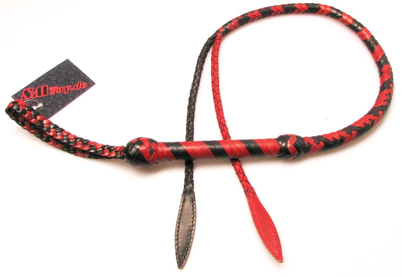 Schlangenbiss - zwei Zungen rot-schwarz